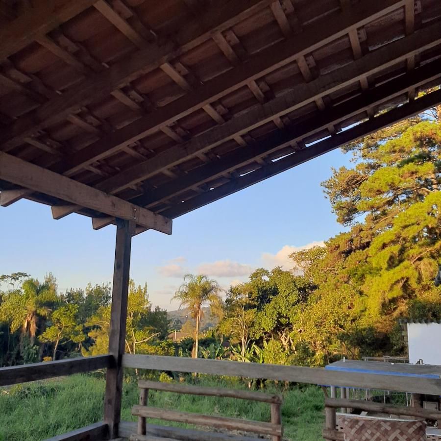 Apartmán Embu Manacas Da Serra Exteriér fotografie