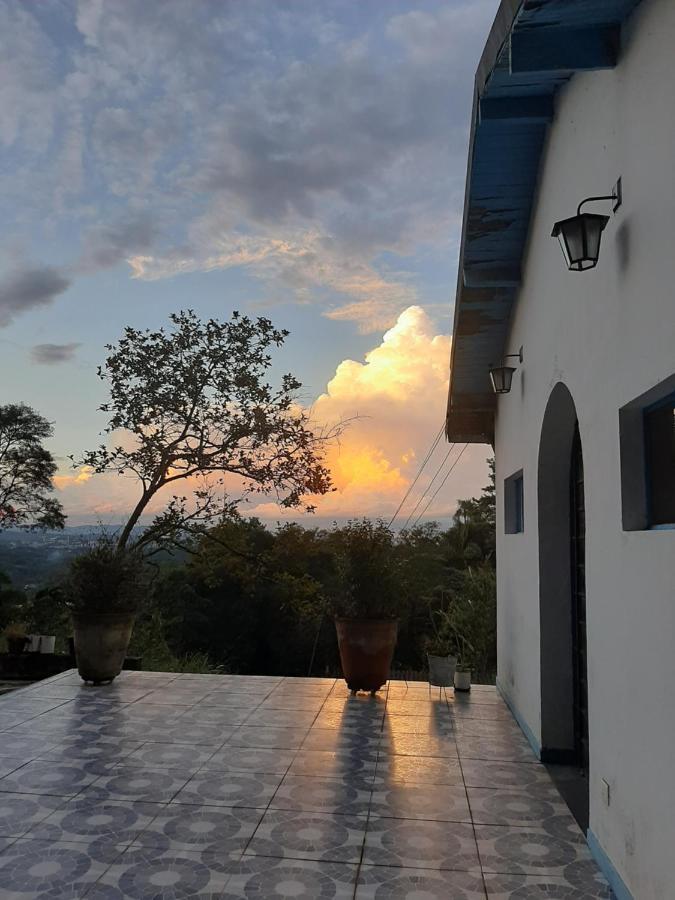 Apartmán Embu Manacas Da Serra Exteriér fotografie