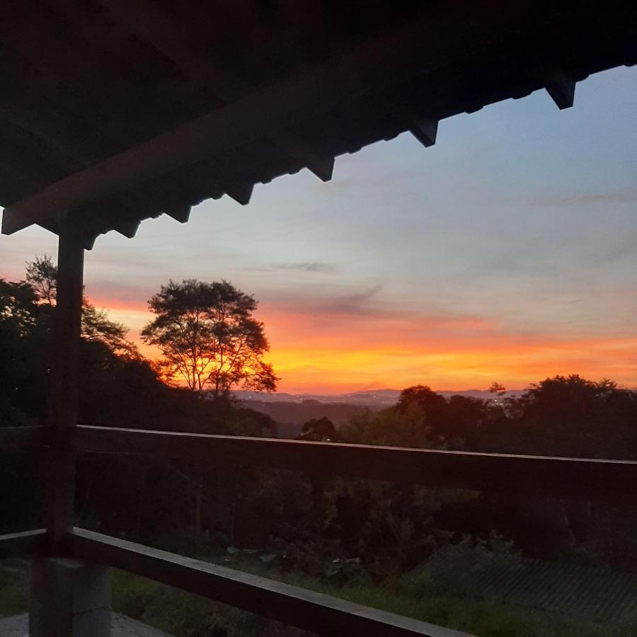 Apartmán Embu Manacas Da Serra Exteriér fotografie